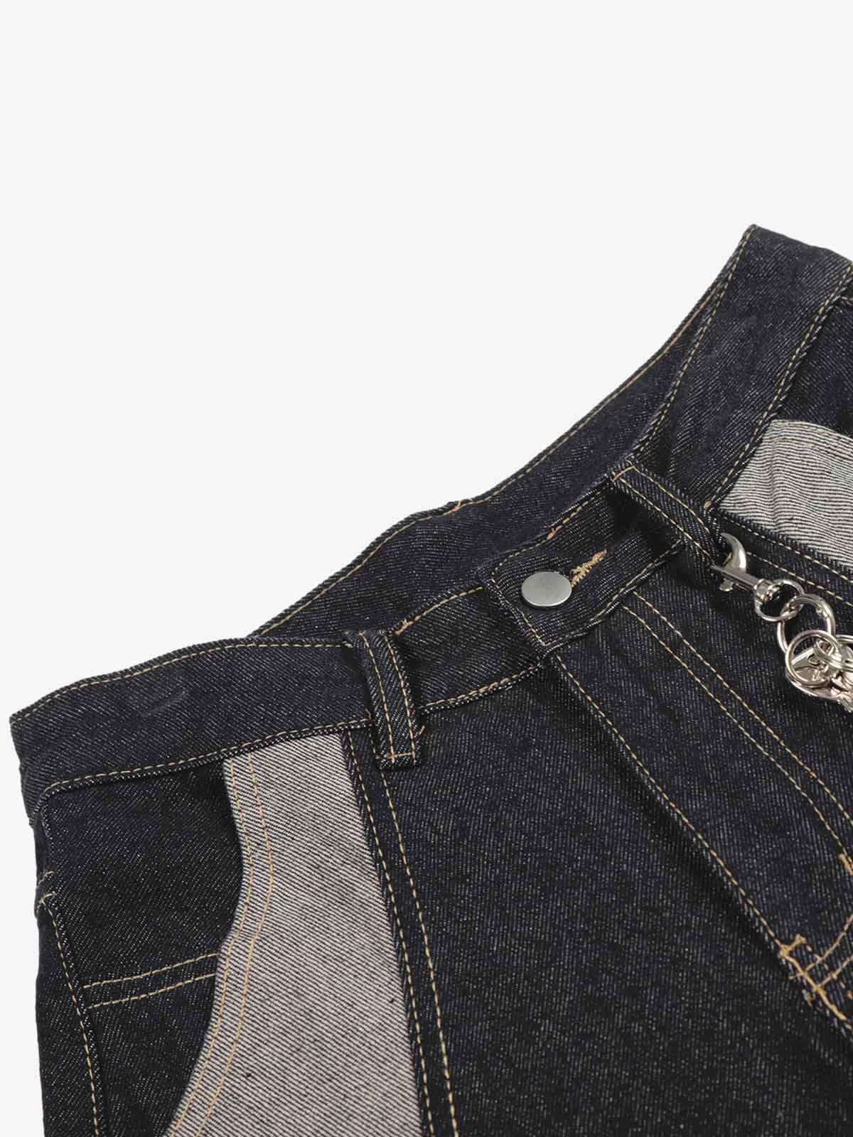 Contrast Panel Barrel Denim Jeans with Chain Detail - Image 6