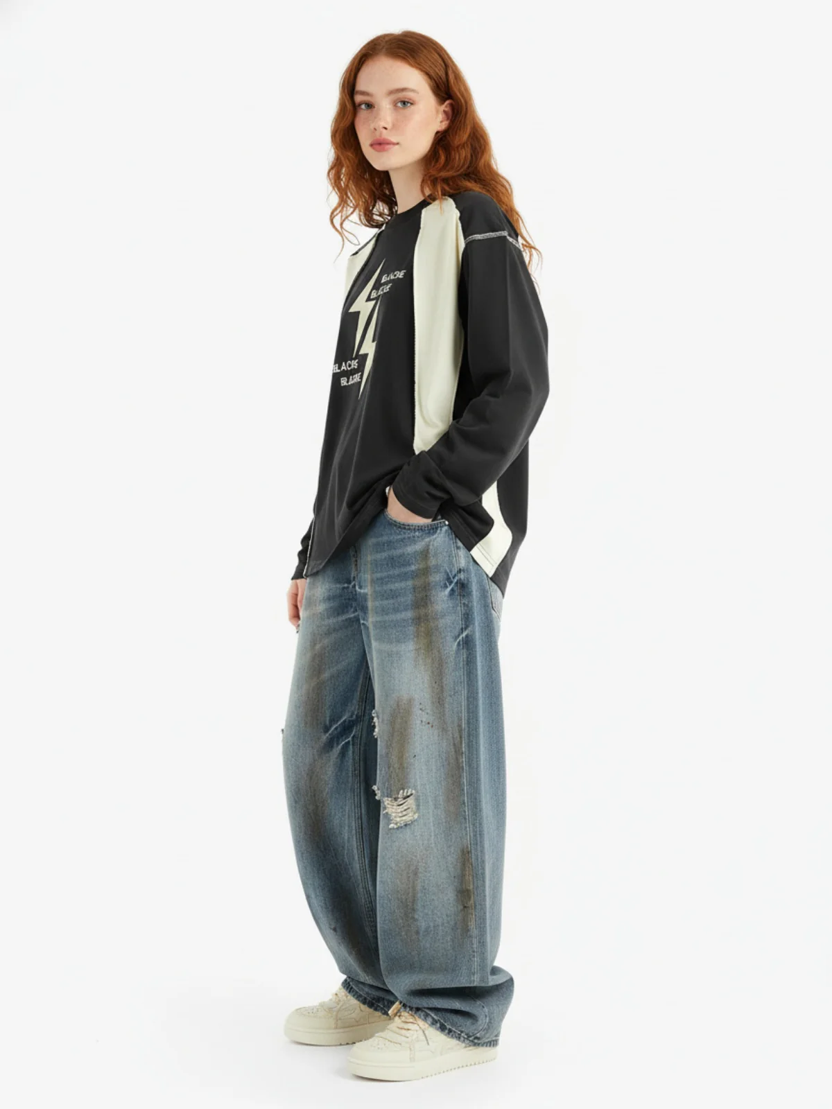 Washed Distressed Ripped Barrel Jeans - 2445 - Image 4