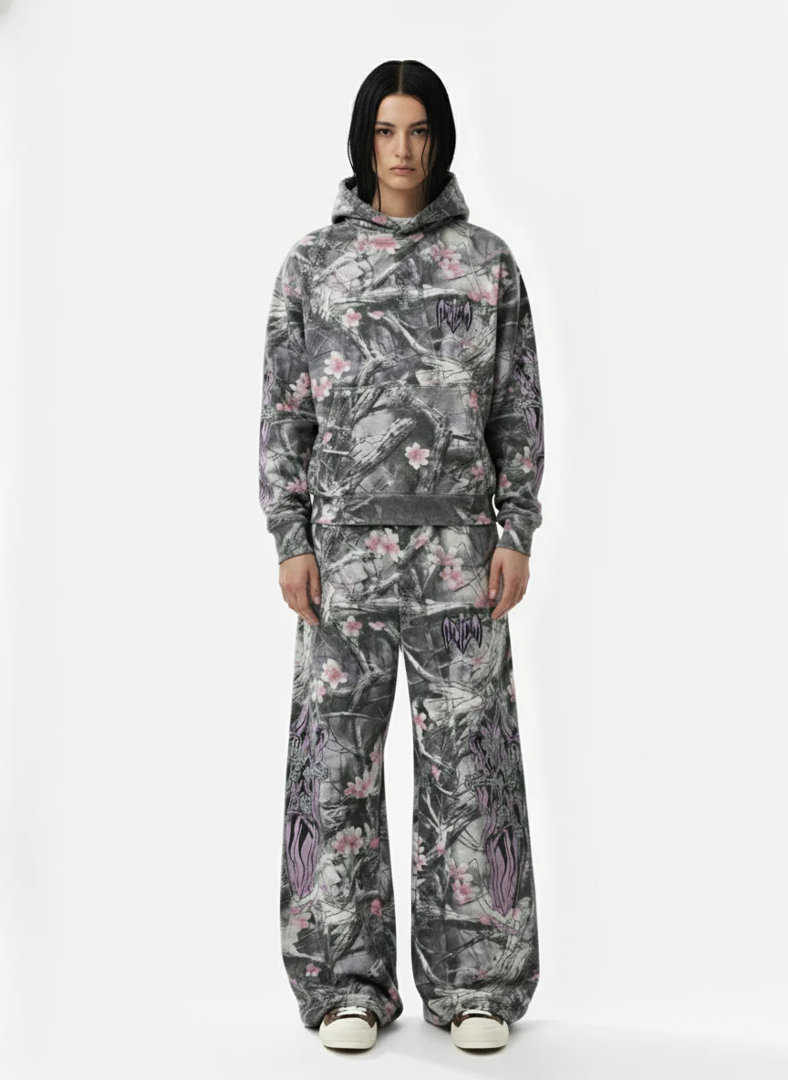 Gothic Devil Graphic Fleece-Lined Wide-Leg Sweatpants - Image 3
