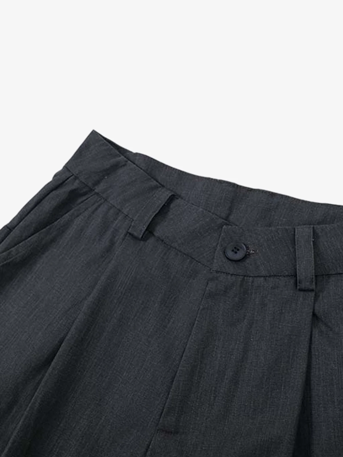 Pleated Wide Leg Jorts - Image 4
