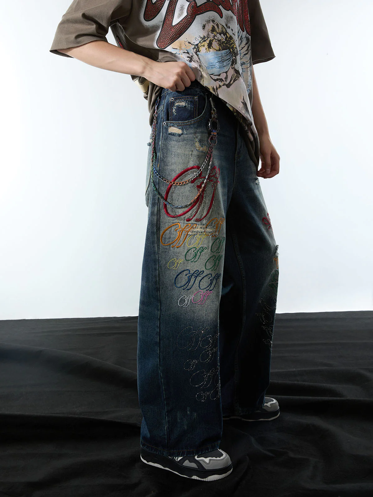 Retro Rhinestone Letter Embroidery Distressed Baggy Jeans - Image 5