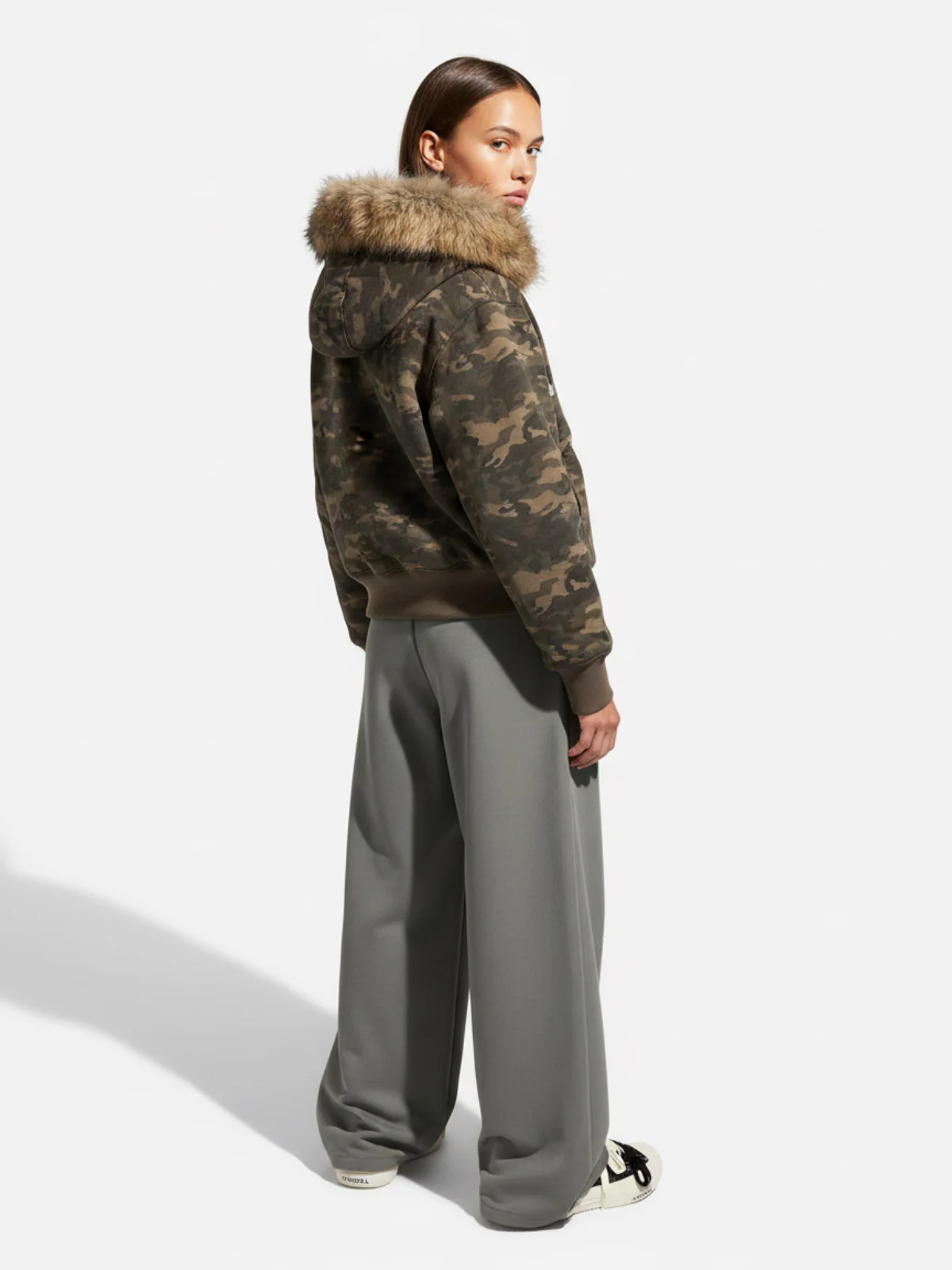 Elastic Waistband Barrel Pants - 2425 - Image 4