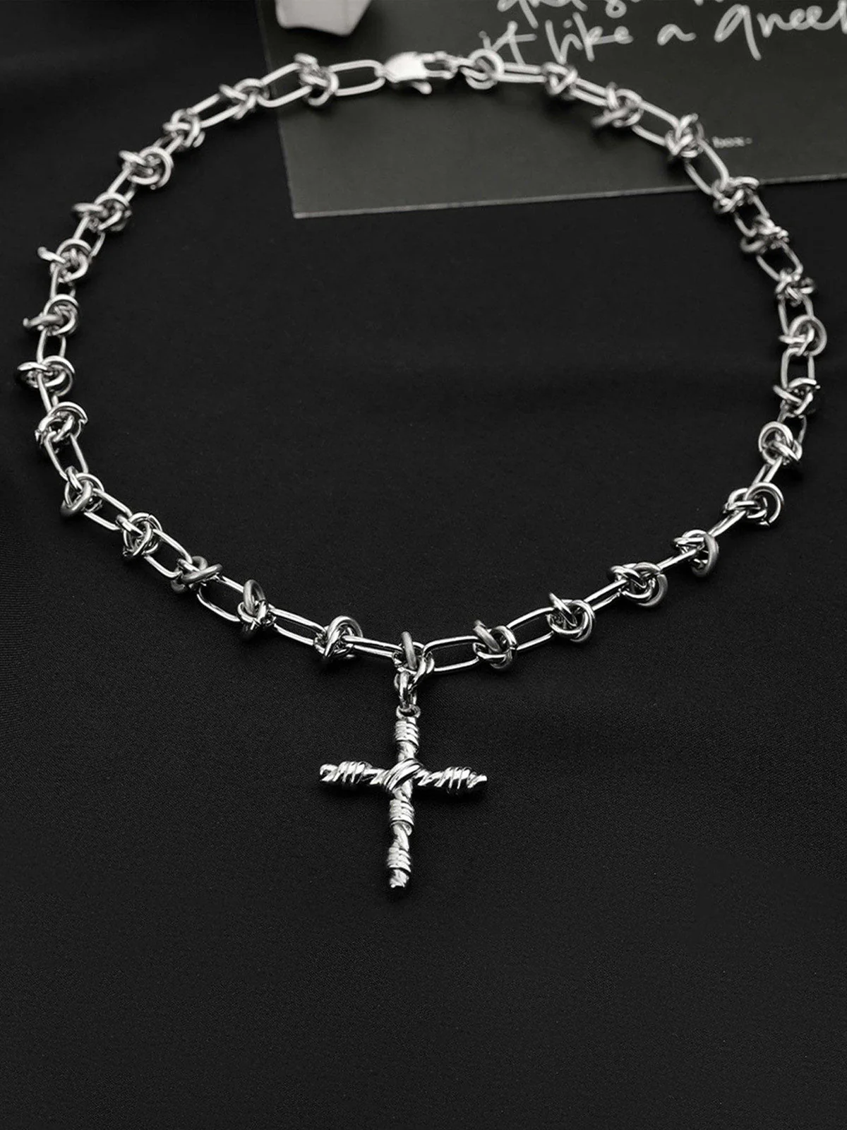 Thesupermade Hip Hop Knotted Necklace - Image 2